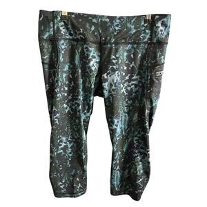 Lululemon 10 Cropped Leggings Running Activewear Blue Black Print Pocket